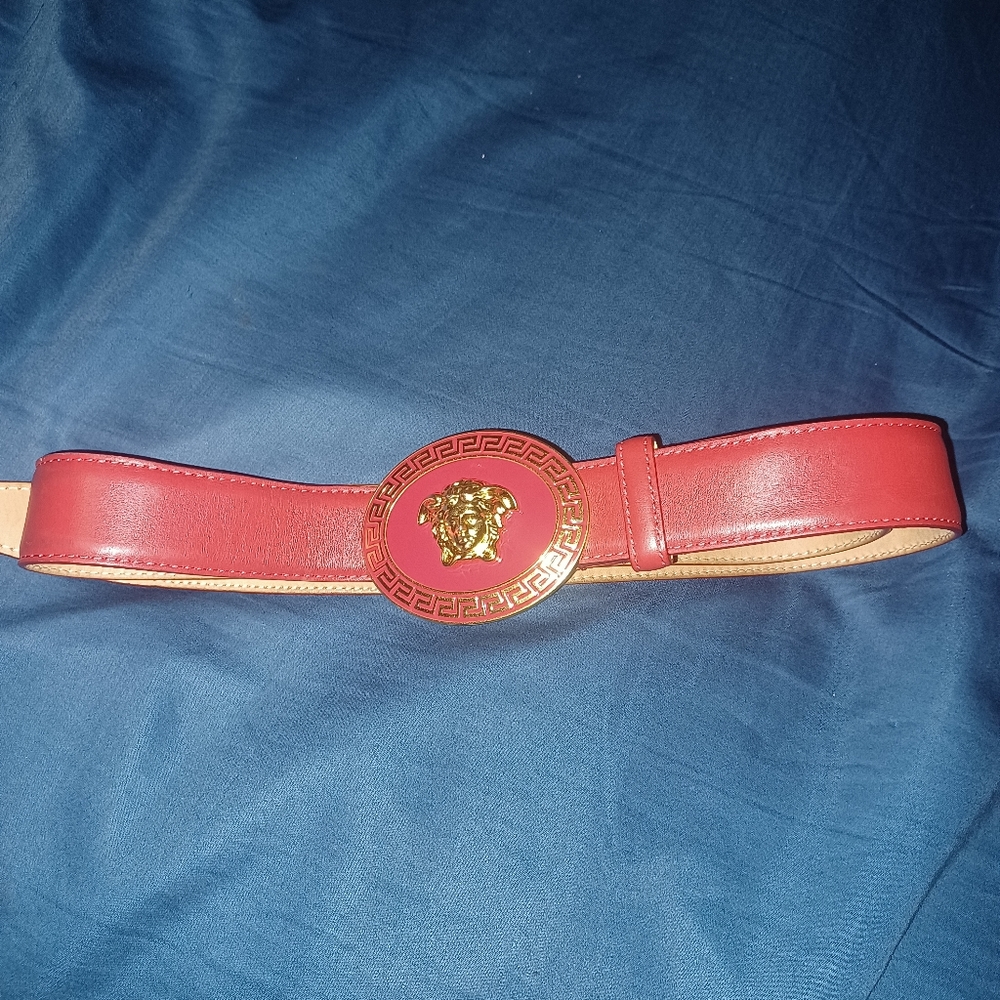 Men's  Red versace belt (100 % Authentic)